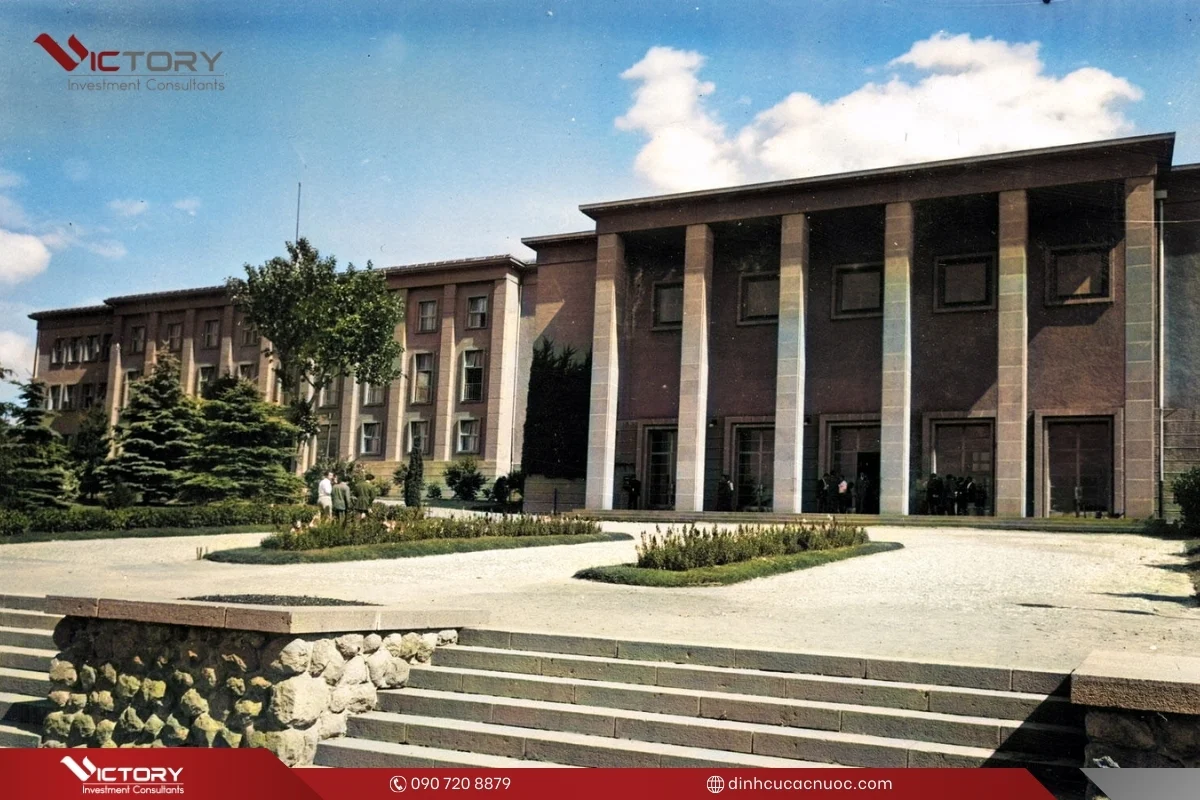 ngon ngu giang day o tho nhi ky