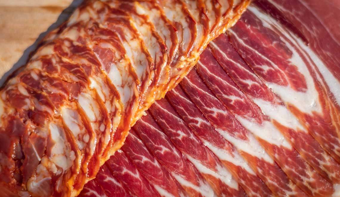 Porco Preto là món thịt lợn xông khói và thịt lợn muối của Bồ Đào Nha