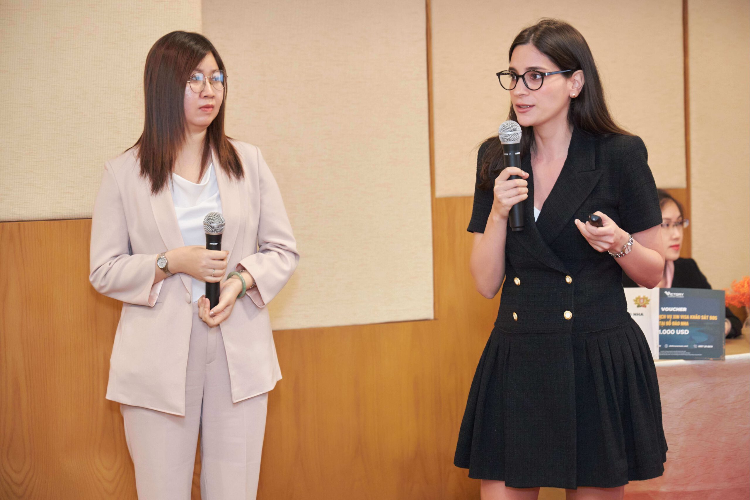 Luật sư Ana Carolina Martins chia sẻ quan điểm