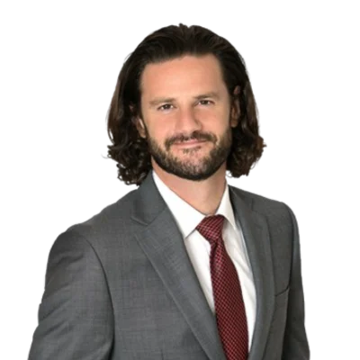 Dillon R. Colucci – Luật sư định cư Mỹ