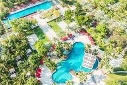 Thompson Palm Spring – Dự án EB5 Mỹ 9 aerial view pool