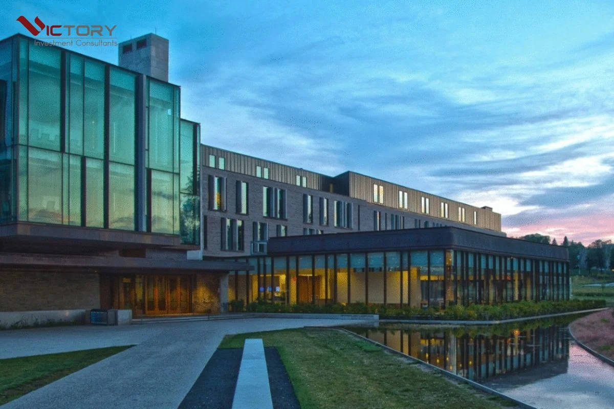 cac truong kinh te tot canada