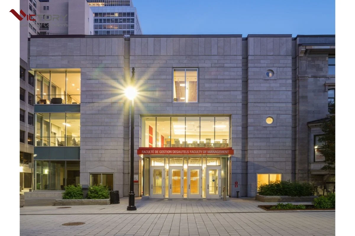 cac truong kinh te tot nhat canada