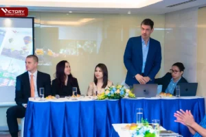 mark i davies esq chao khan gia tai buoi hoi thao dinh cu victory thang 10 2022