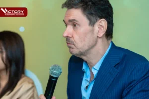 mark i davies esq tai hoi thao dinh cu victory thang 10 2022