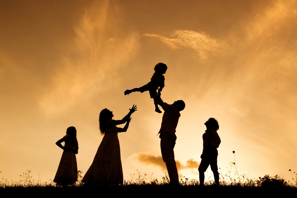 Gia đình anh L. - Định cư Mỹ diện đầu tư EB-5 1 ban tin khach hang anh C review